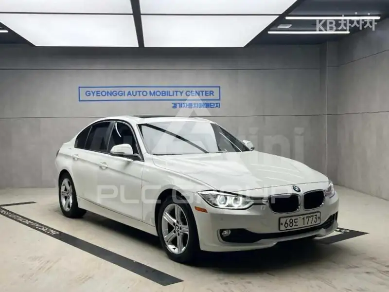 2013 BMW 330