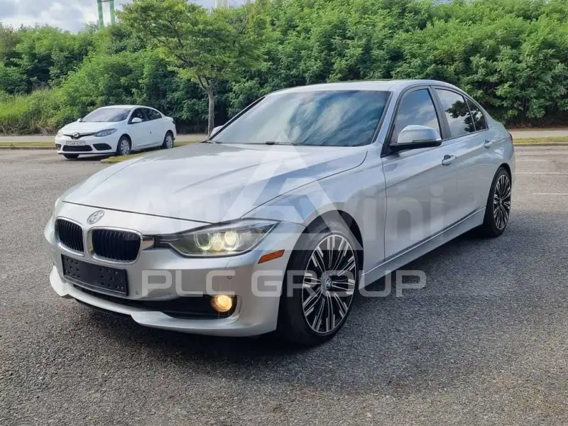 2013 BMW 330
