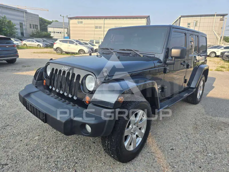 2013 Jeep WRANGLER