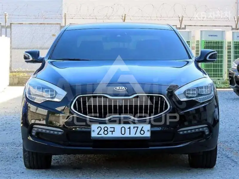 2013 KIA K9