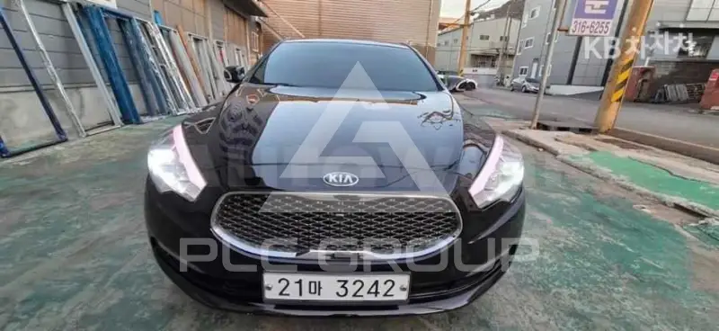 2013 KIA K9