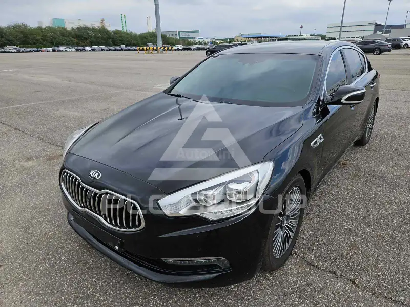 2013 KIA K9