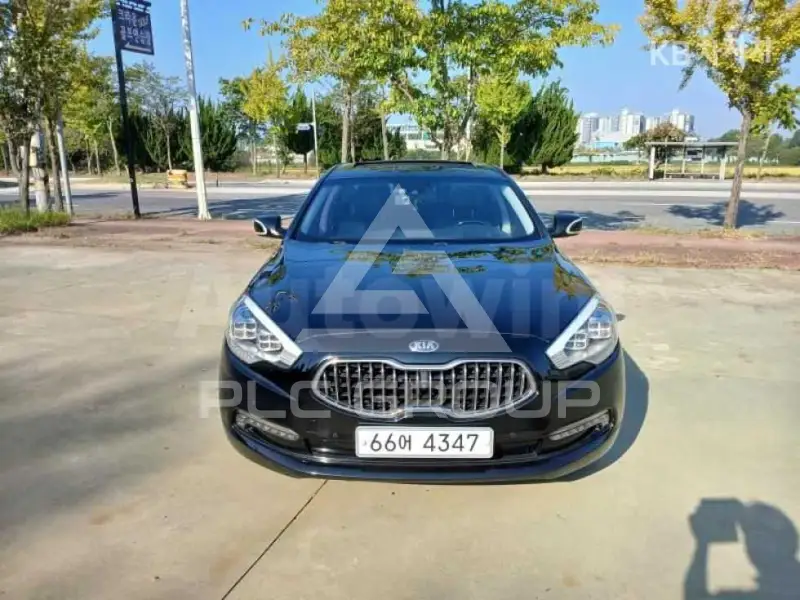 2013 KIA K9
