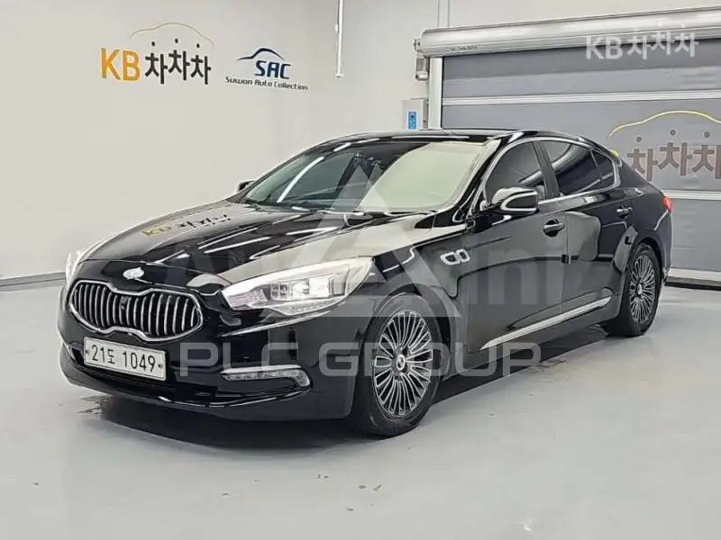 2013 KIA K9