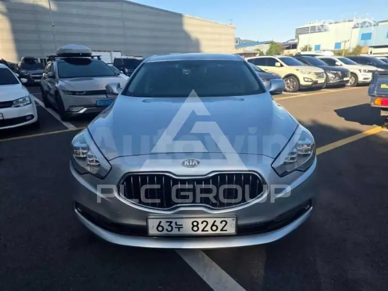 2013 KIA K9