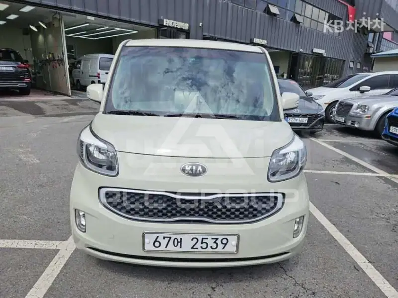 2013 KIA Ray