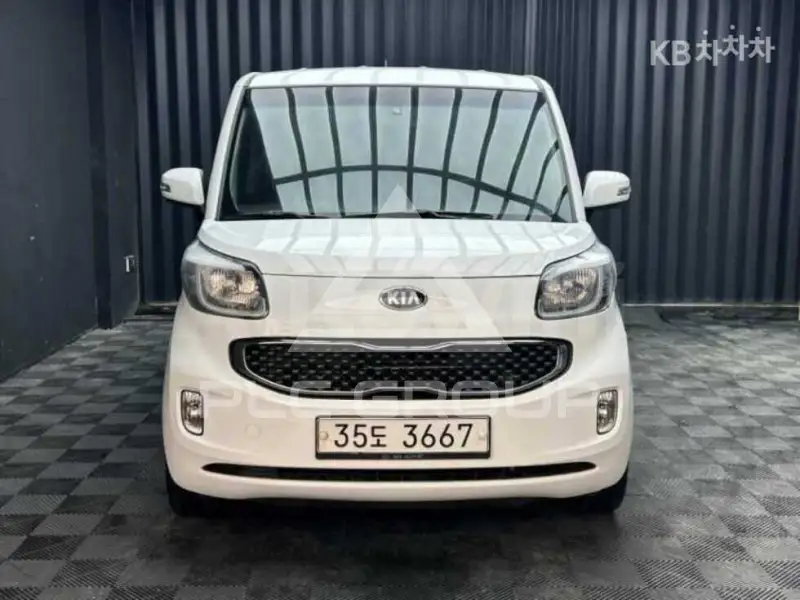 2013 KIA Ray