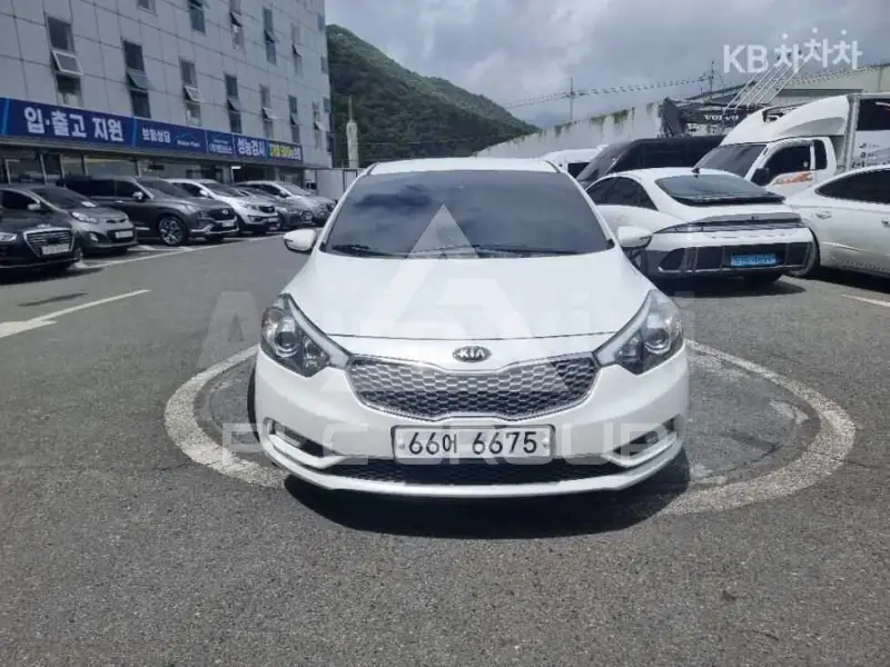 2013 KIA K3