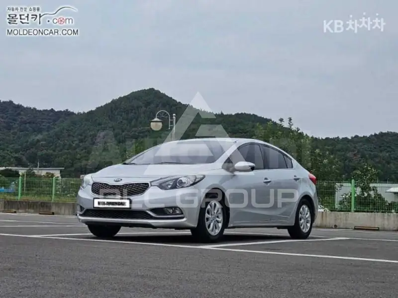 2013 KIA K3