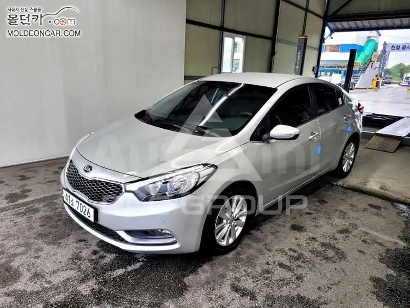2013 KIA K3