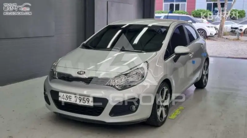 2013 KIA Pride