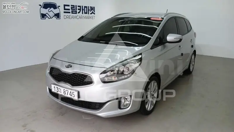 2013 KIA Carens