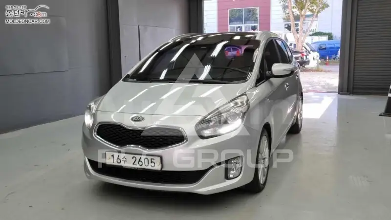 2013 KIA Carens