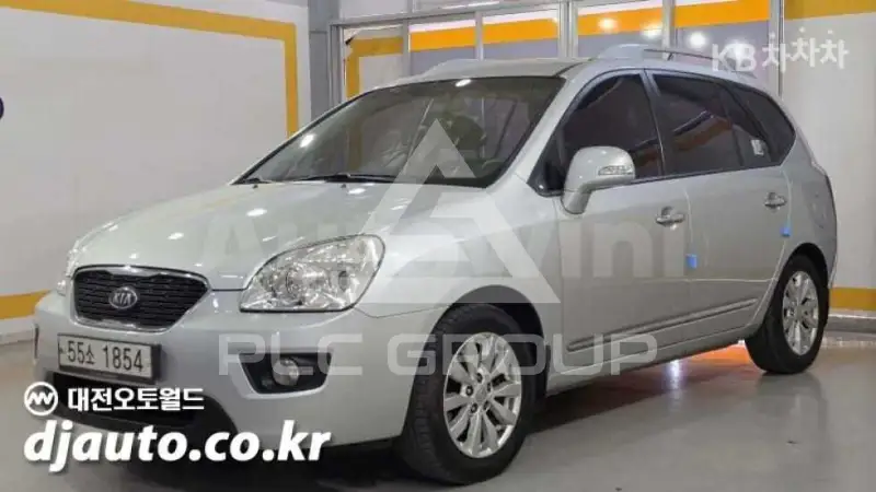 2013 KIA Carens