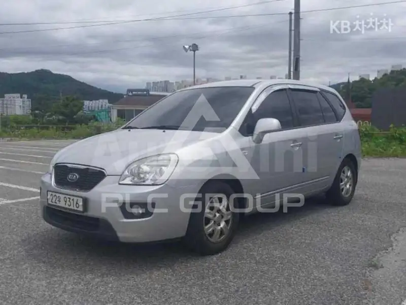 2013 KIA Carens