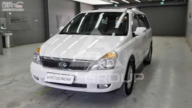 2013 KIA Carnival