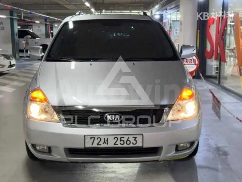 2013 KIA Carnival
