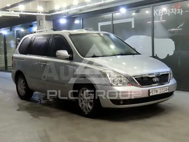 2013 KIA Carnival