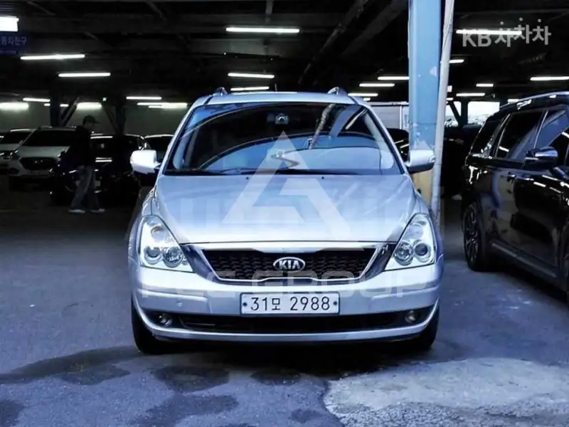 2013 KIA Carnival