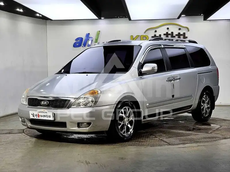 2013 KIA Carnival