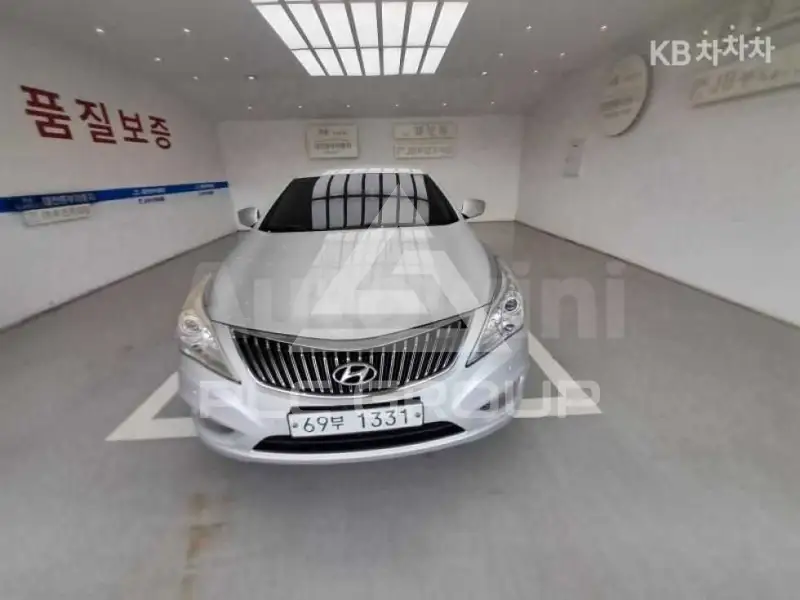 2013 Hyundai Grandeur