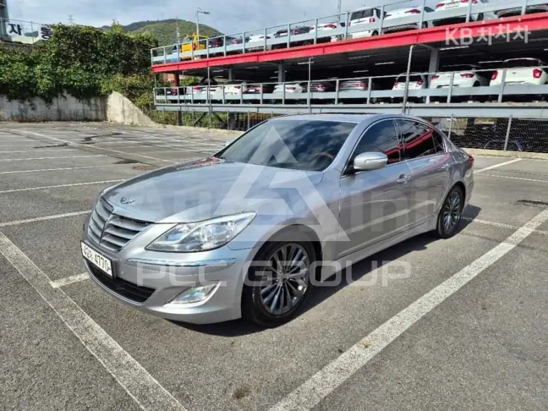 2013 Hyundai Genesis