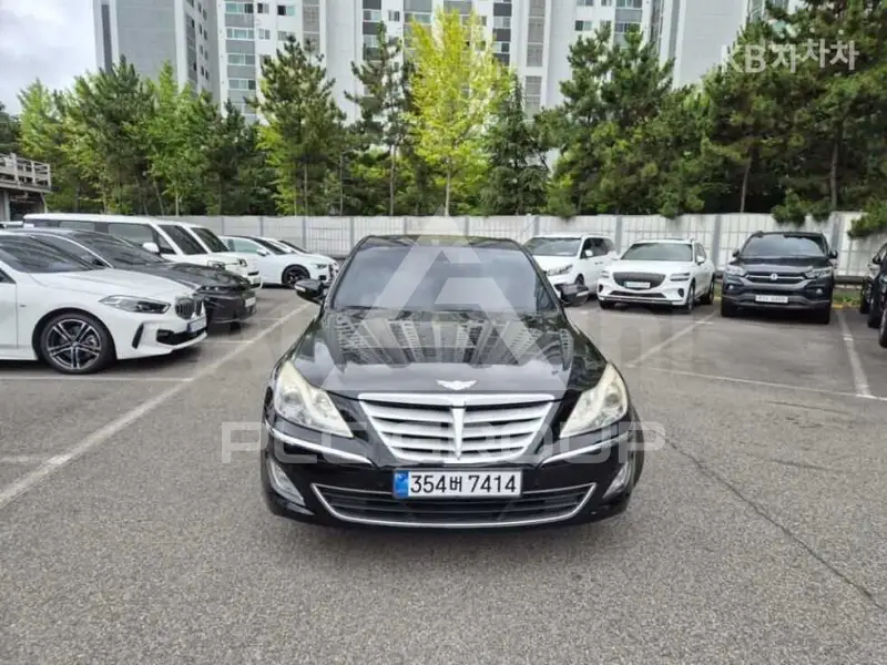 2013 Hyundai Genesis