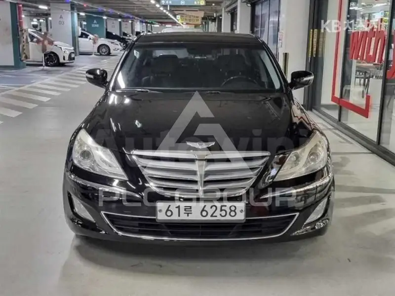 2013 Hyundai Genesis