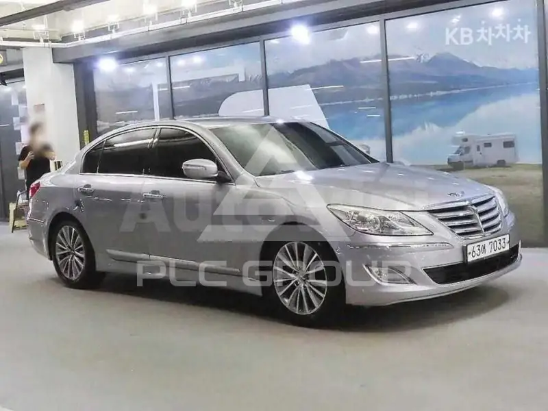 2013 Hyundai Genesis