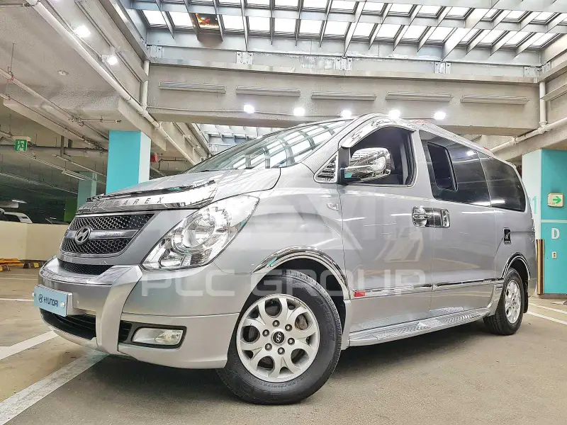 2013 Hyundai Starex