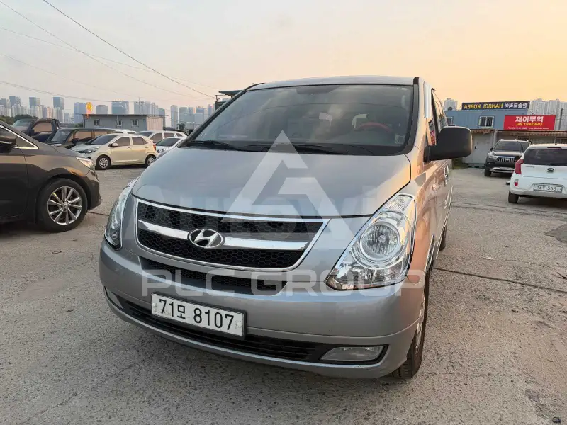 2013 Hyundai Starex