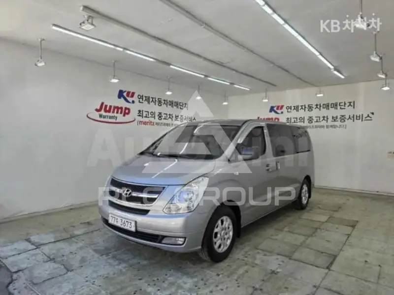 2013 Hyundai Starex