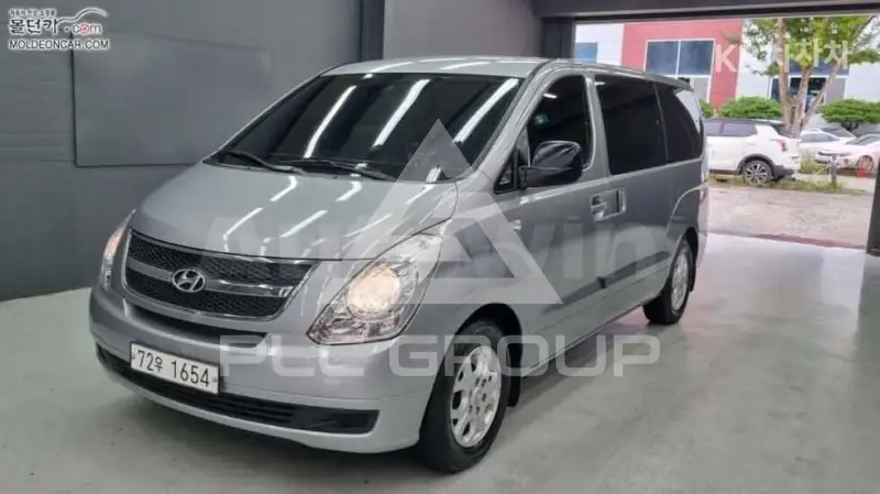 2013 Hyundai Starex