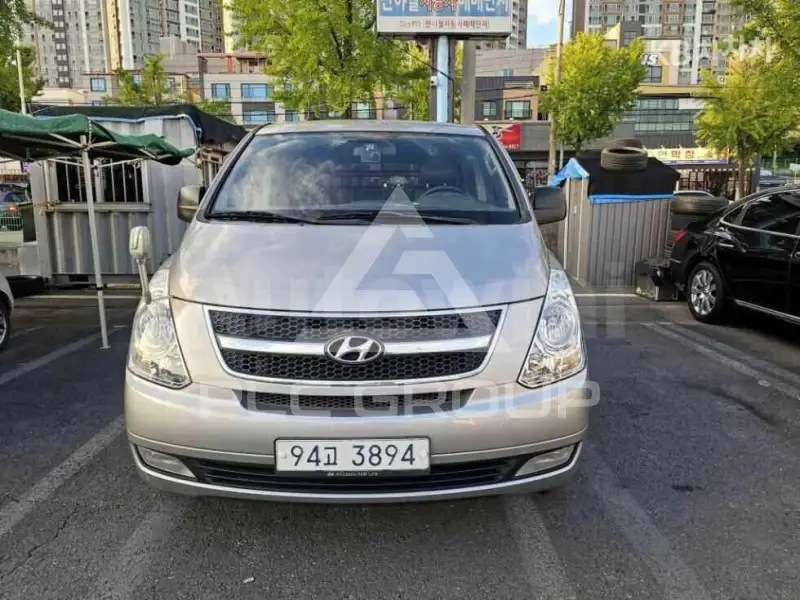 2013 Hyundai Starex