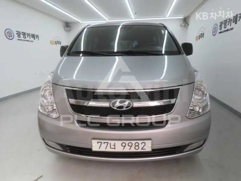 2013 Hyundai Starex