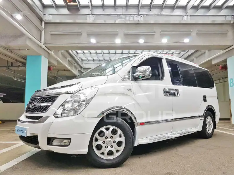 2013 Hyundai Starex