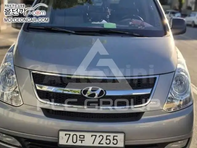 2013 Hyundai Starex
