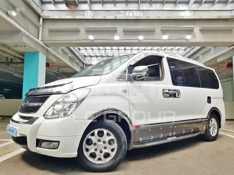 2013 Hyundai Starex