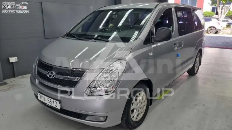 2013 Hyundai Starex
