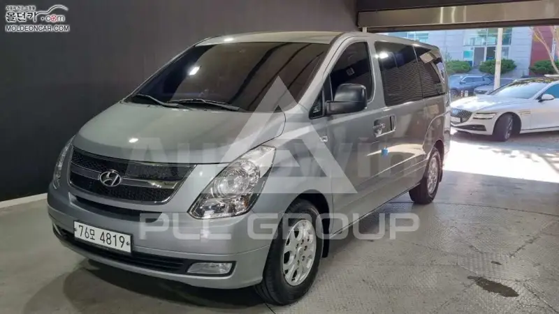 2013 Hyundai Starex