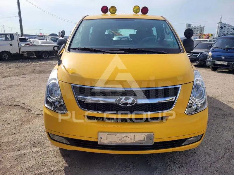 2013 Hyundai Starex