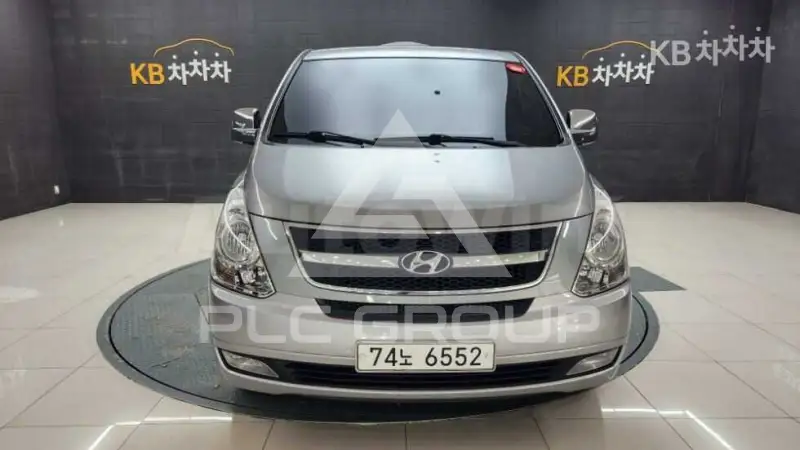 2013 Hyundai Starex