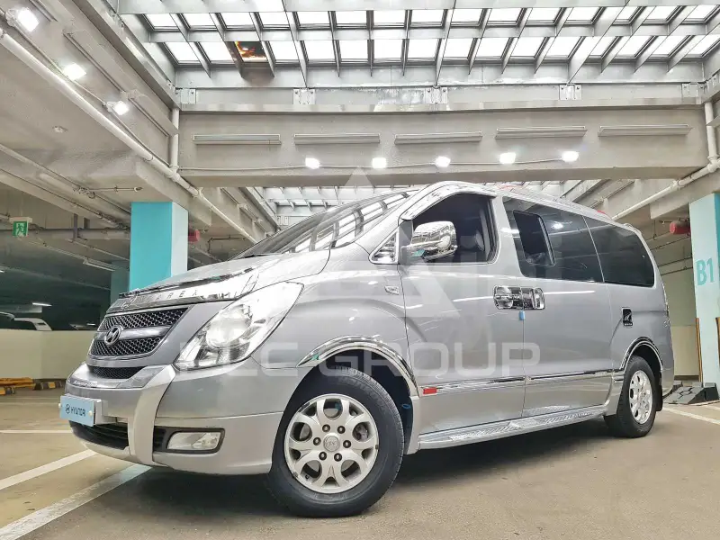 2013 Hyundai Starex