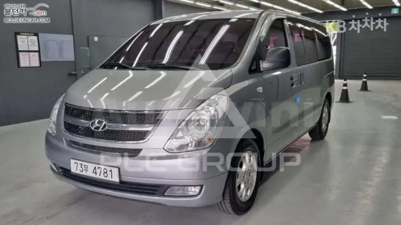 2013 Hyundai Starex