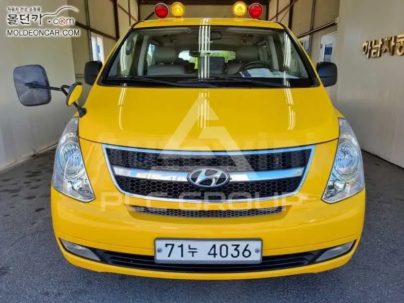 2013 Hyundai Starex