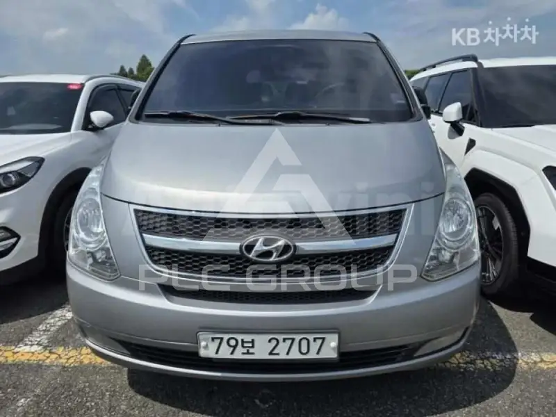 2013 Hyundai Starex