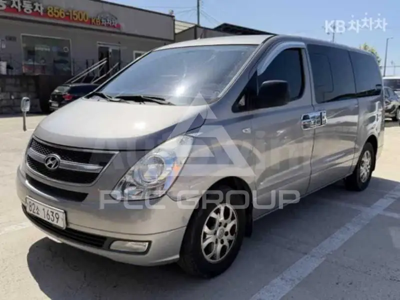 2013 Hyundai Starex