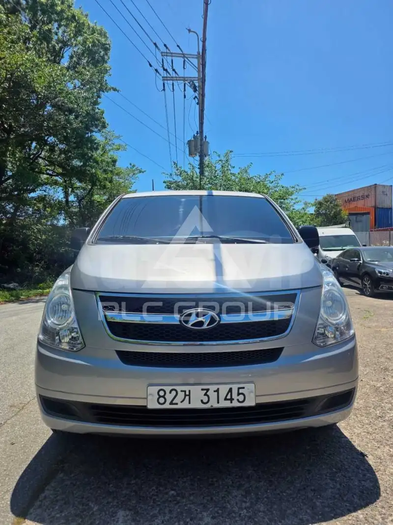 2013 Hyundai Starex