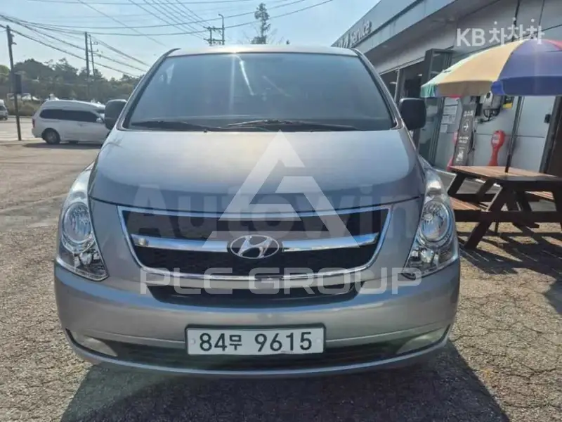 2013 Hyundai Starex