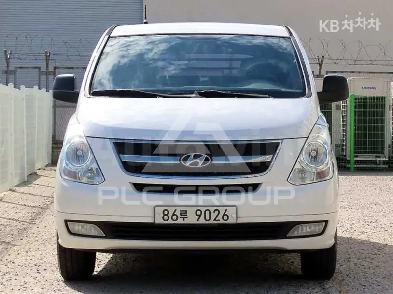 2013 Hyundai Starex
